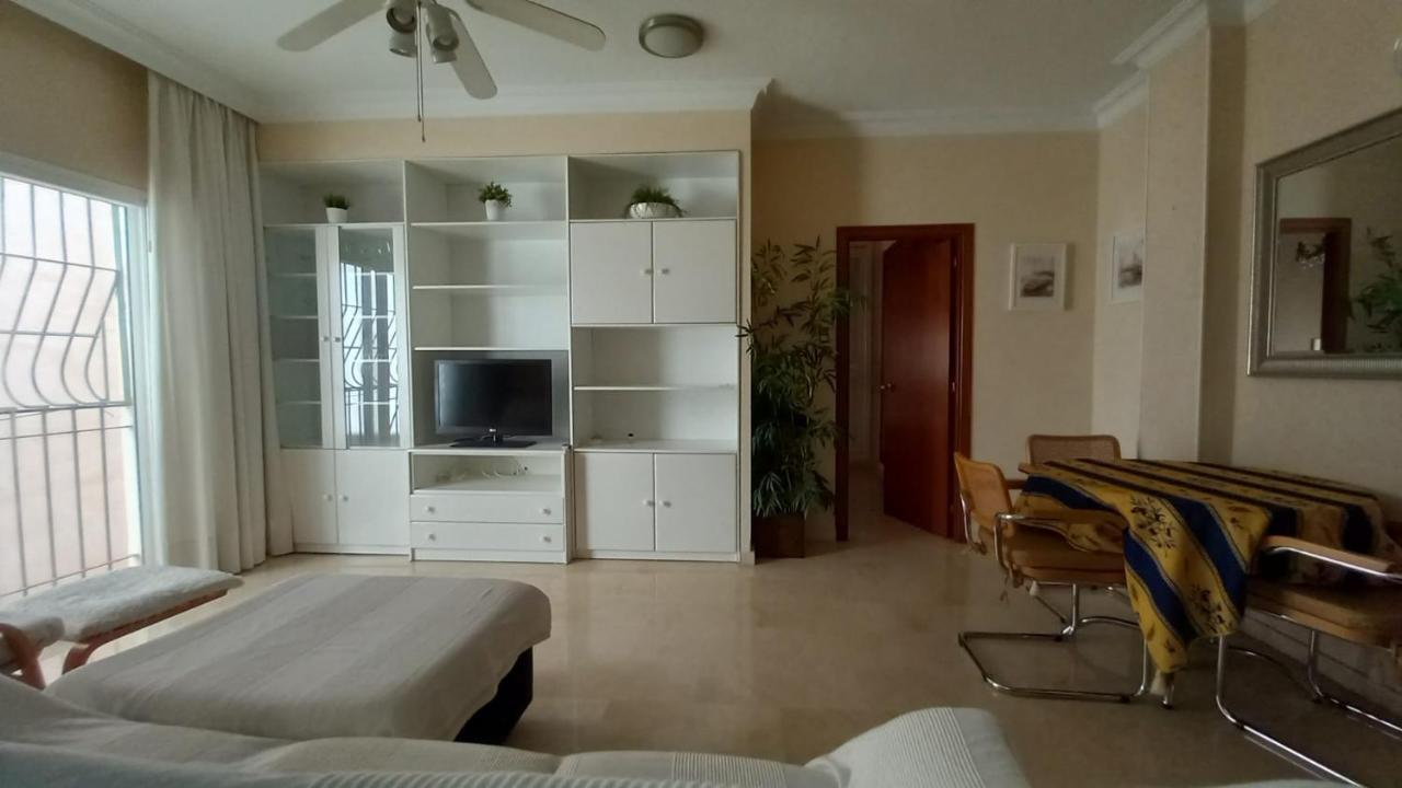 Apartamento San Juan Malaga Bagian luar foto